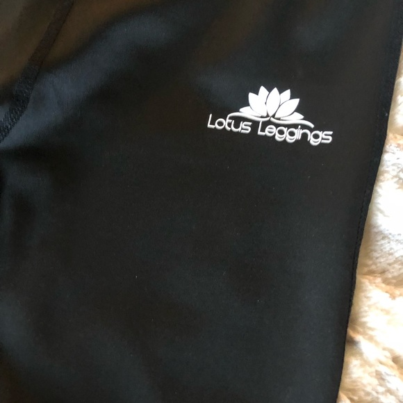 Lotus Leggings, NWOT workout leggings - Picture 2 of 4